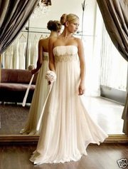 продам модное, элегантное свадебное платье